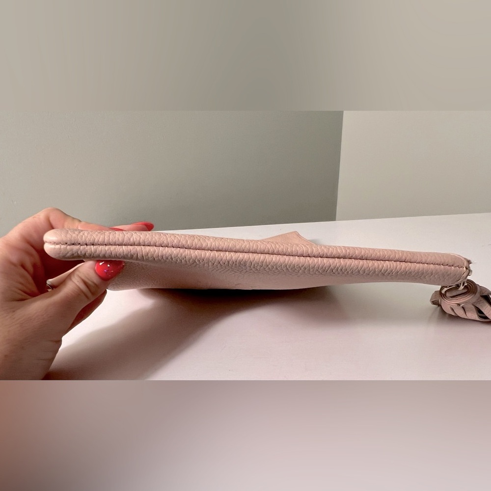 Kate Spade ♠️ Blush Pink Leather Pouch/Clutch - Picture 4 of 7